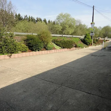 Studio Wangen ホームステイ